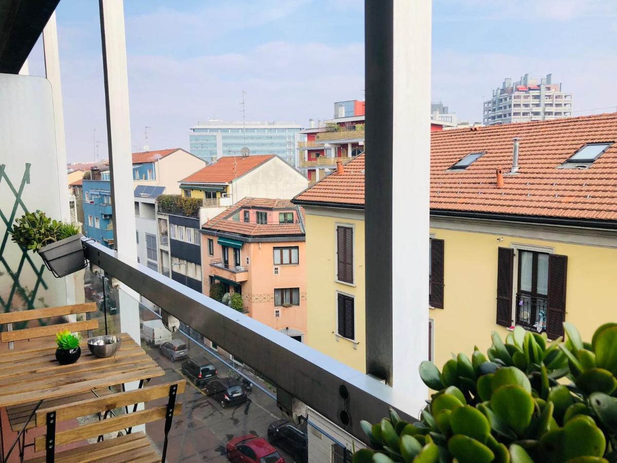 Morivione Apartment - Bocconi Free Parking Milan Exterior photo